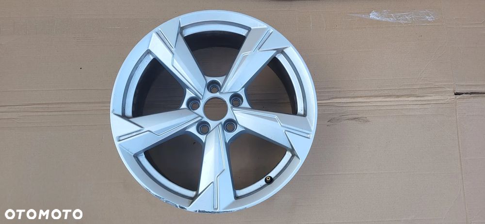 FELGA 8X18 ET39 5X112 AUDI 4K0601025D - 1