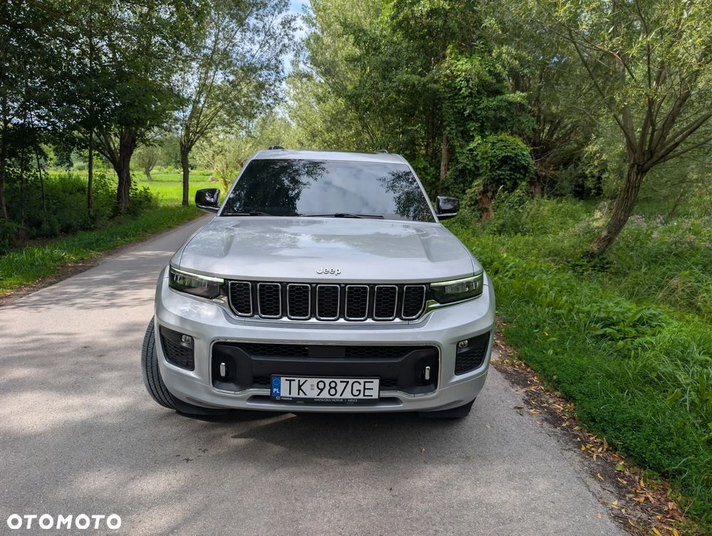 Jeep Grand Cherokee - 4