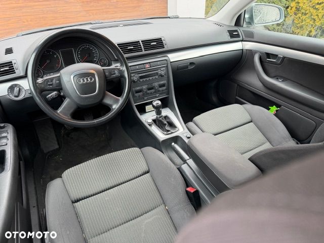 Audi A4 Limousine 2.0T FSI - 6