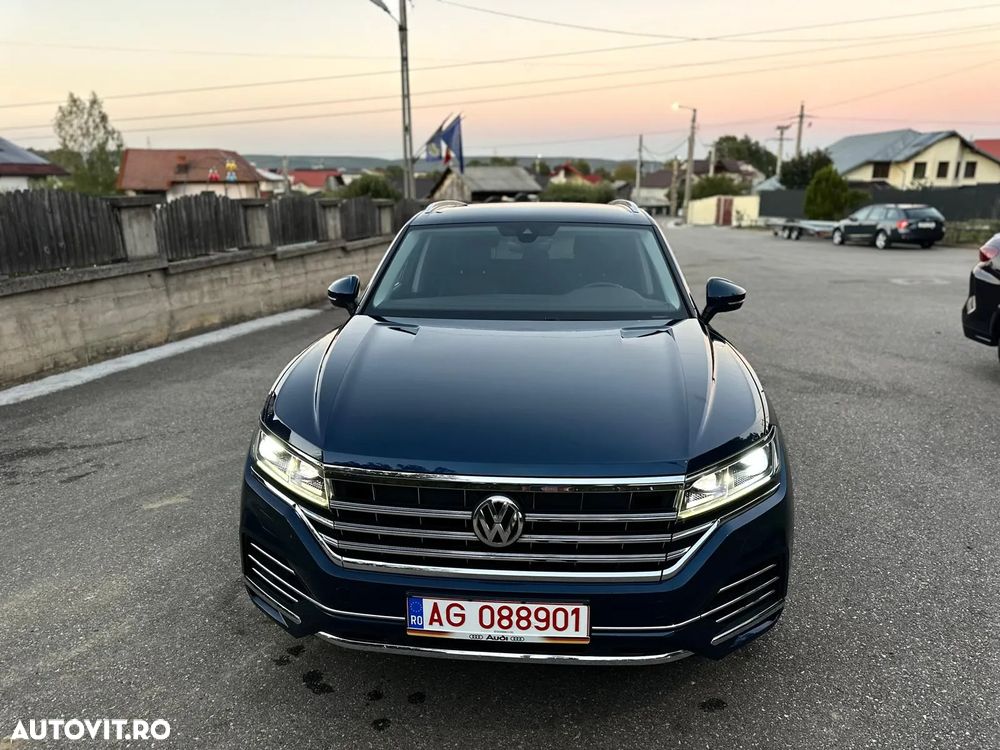Volkswagen Touareg 3.0 V6 TDI SCR 4Motion Automatik - 17