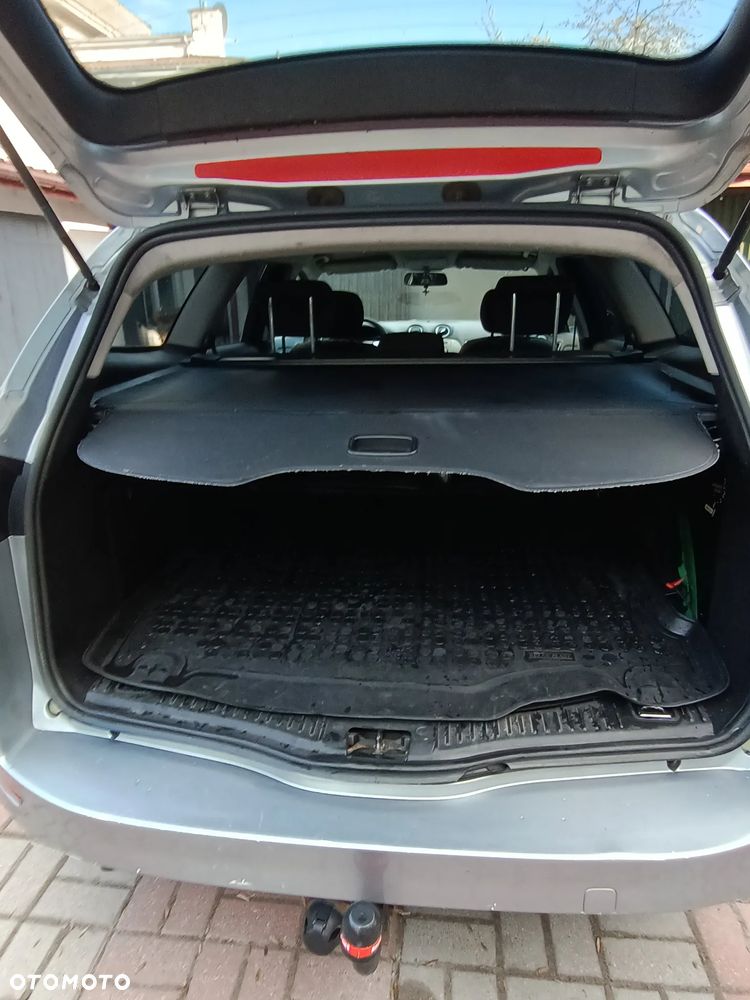 Ford Mondeo 1.8 TDCi Trend - 4