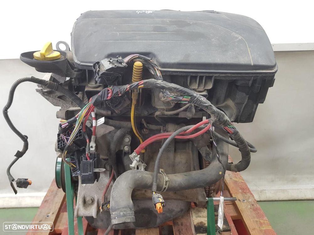 MOTOR COMPLETO DACIA SANDERO II REF. D4F732 - 1