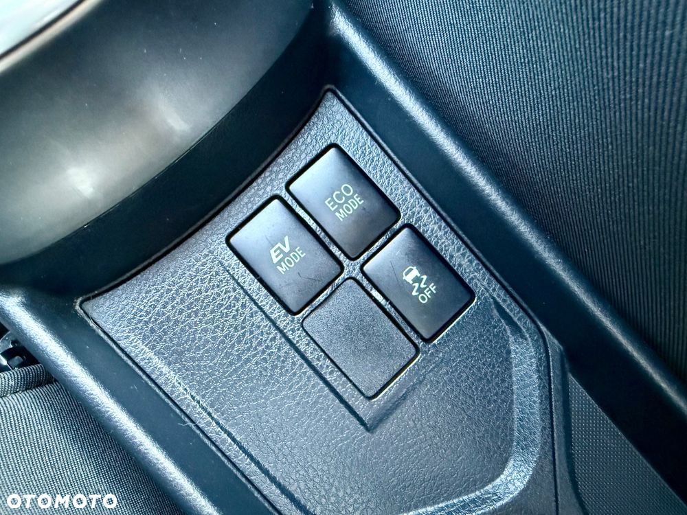 Toyota Yaris 1.5 VVT-i Comfort mit Design Paket - 30