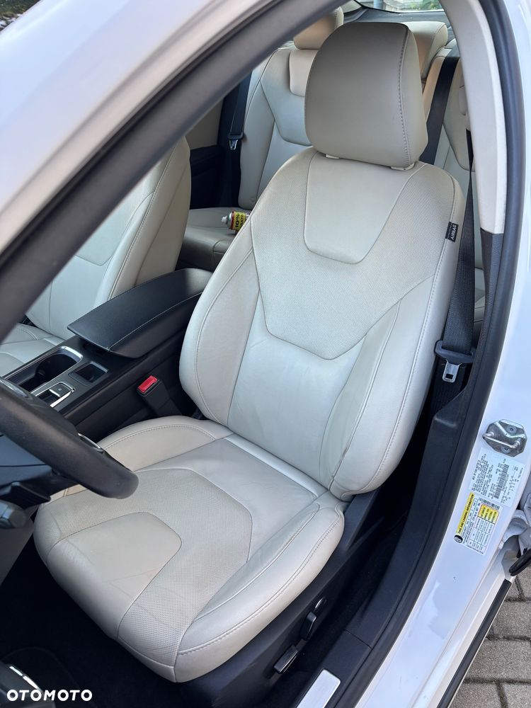 Ford Fusion 2.0 EcoBoost Titanium - 17