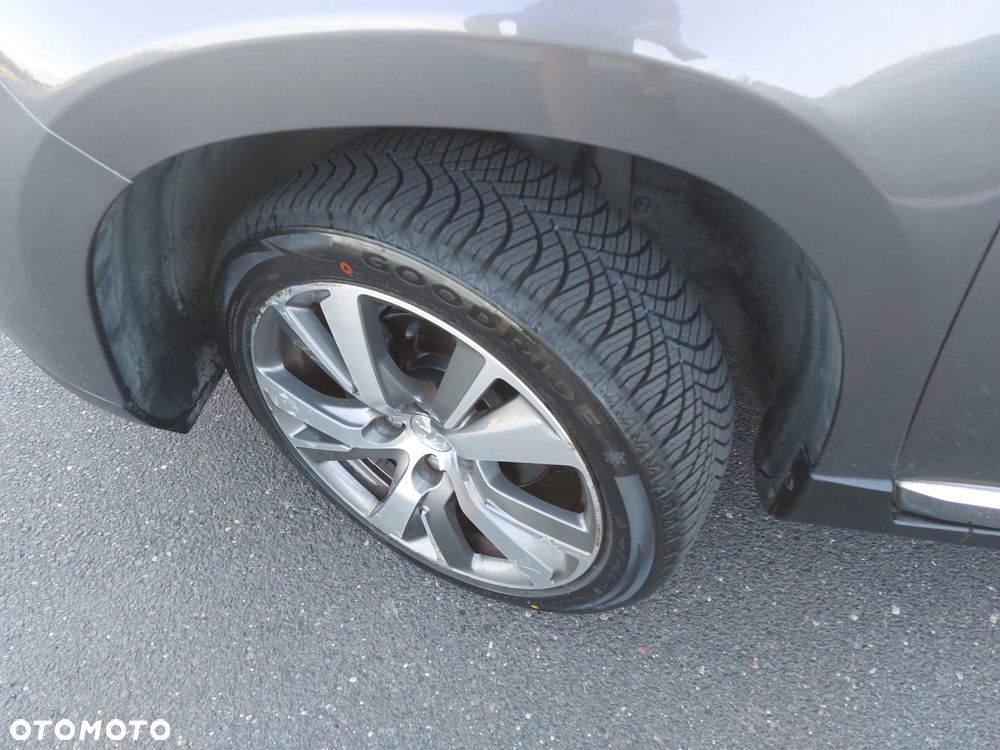 Peugeot 2008 PureTech 110 Stop&Start Allure - 33