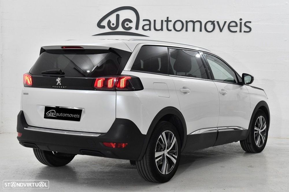 Peugeot 5008 1.2 PureTech Allure Pack EAT8 - 2