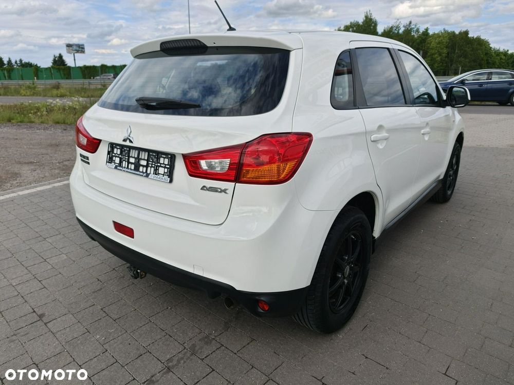 Mitsubishi ASX - 13