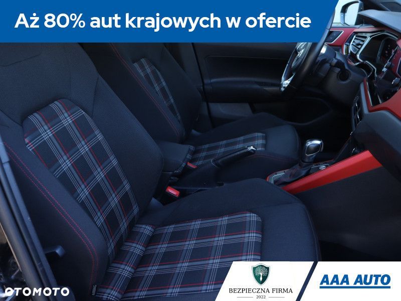 Volkswagen Polo - 11