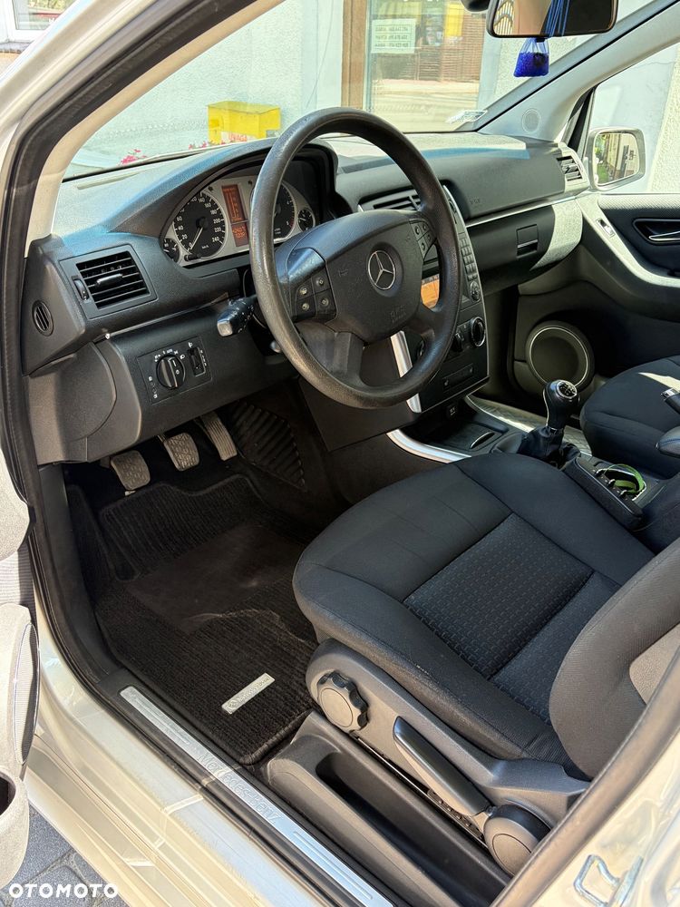 Mercedes-Benz Klasa B 180 CDI - 7
