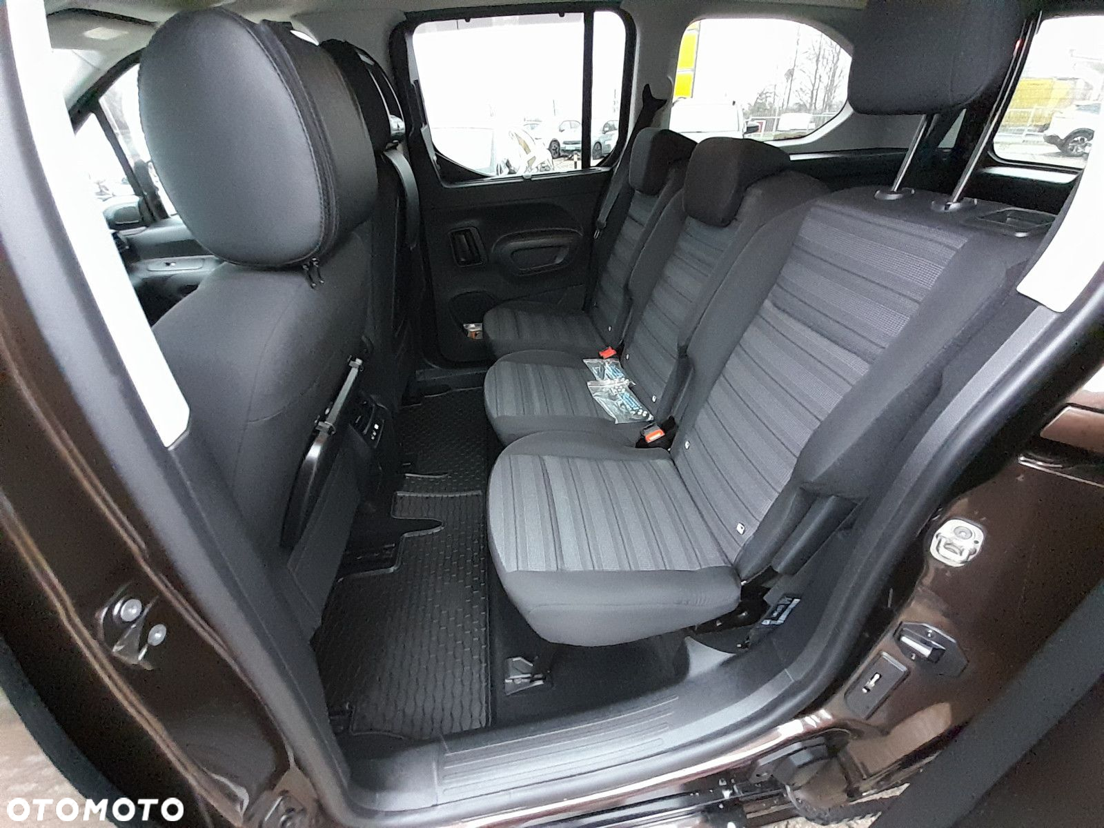 Opel Combo - 16