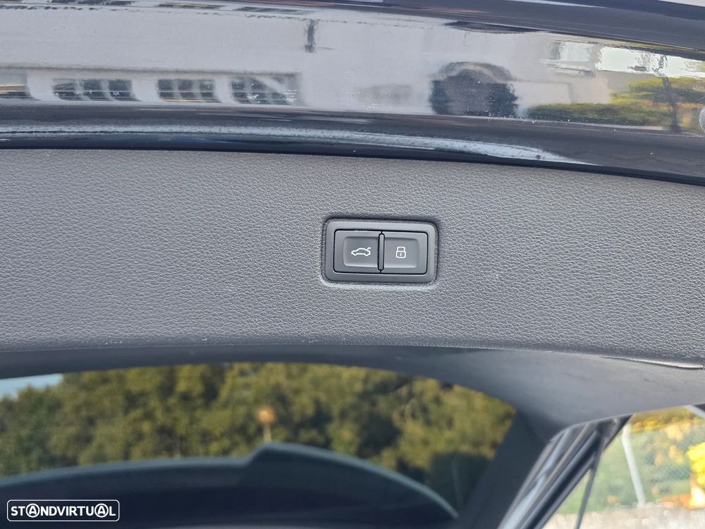 Audi Q7 3.0 TDI quattro S-line Tiptronic 7L - 6