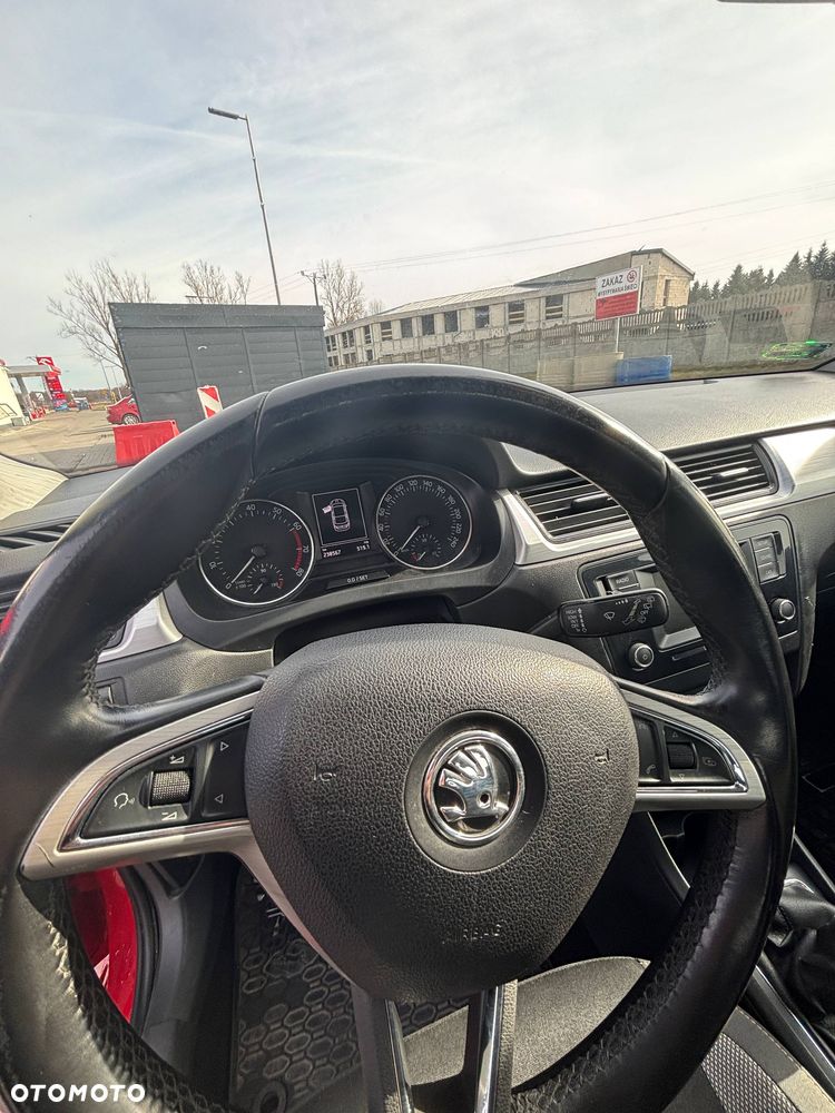 Skoda RAPID 1.2 TSI Active - 11