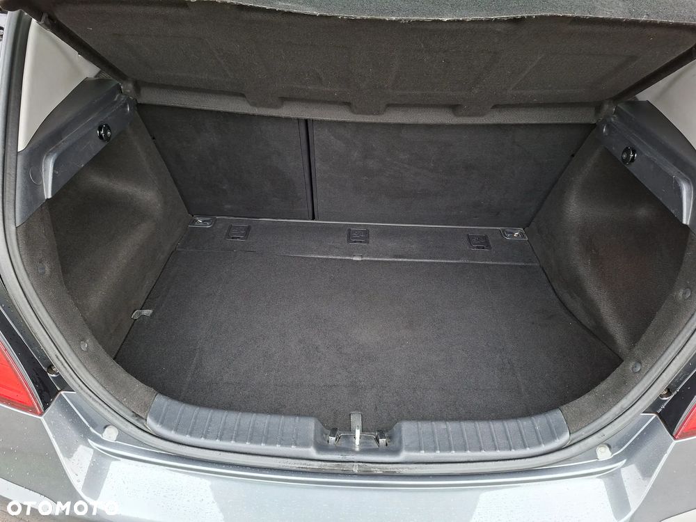 Hyundai i30 - 12
