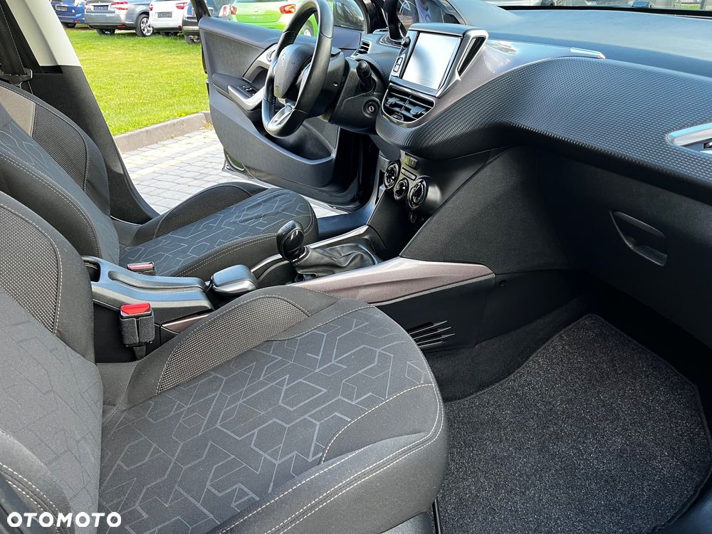 Peugeot 2008 - 22