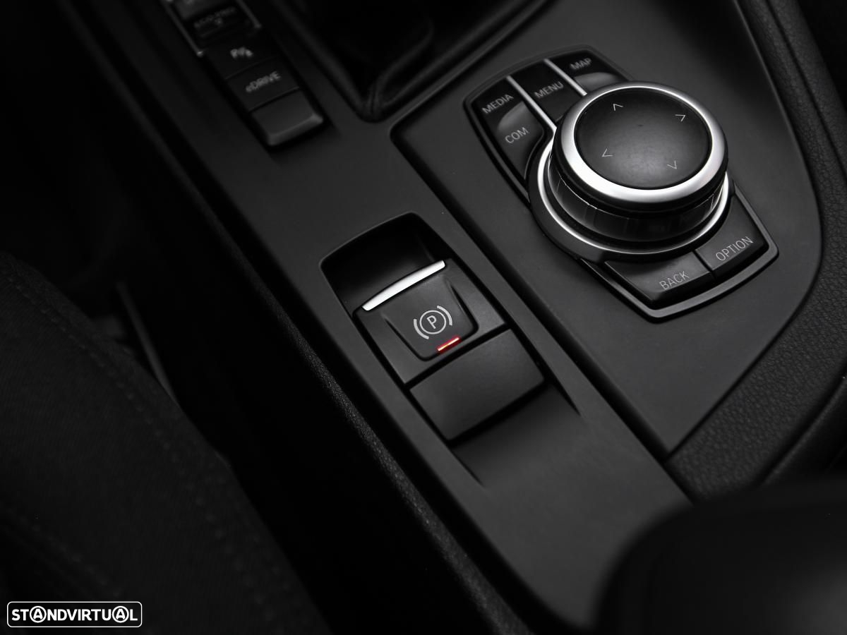 BMW X1 25 e xDrive Corporate Edition - 20