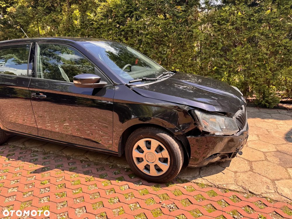 Skoda Fabia 1.2 TSI Active - 25