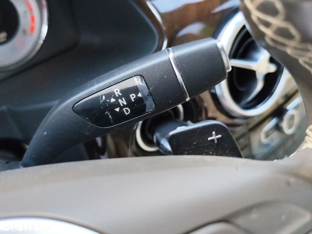 Mercedes-Benz GLK 350 4Matic (BlueEFFICIENCY) 7G-TRONIC - 27