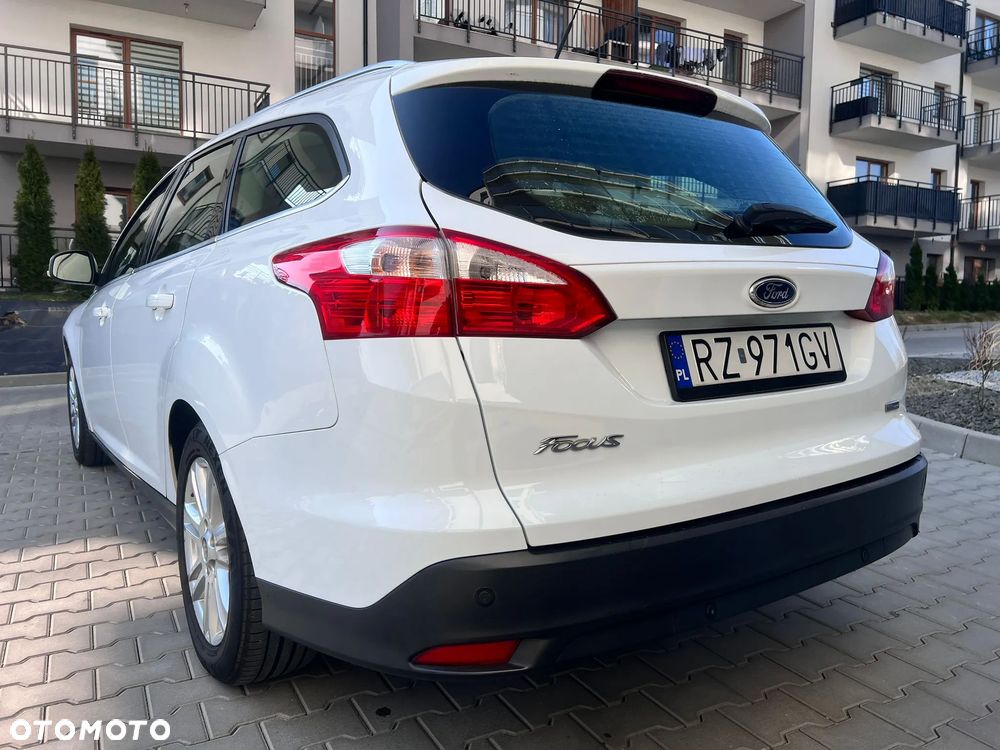 Ford Focus 1.6 SYNC Edition - 10