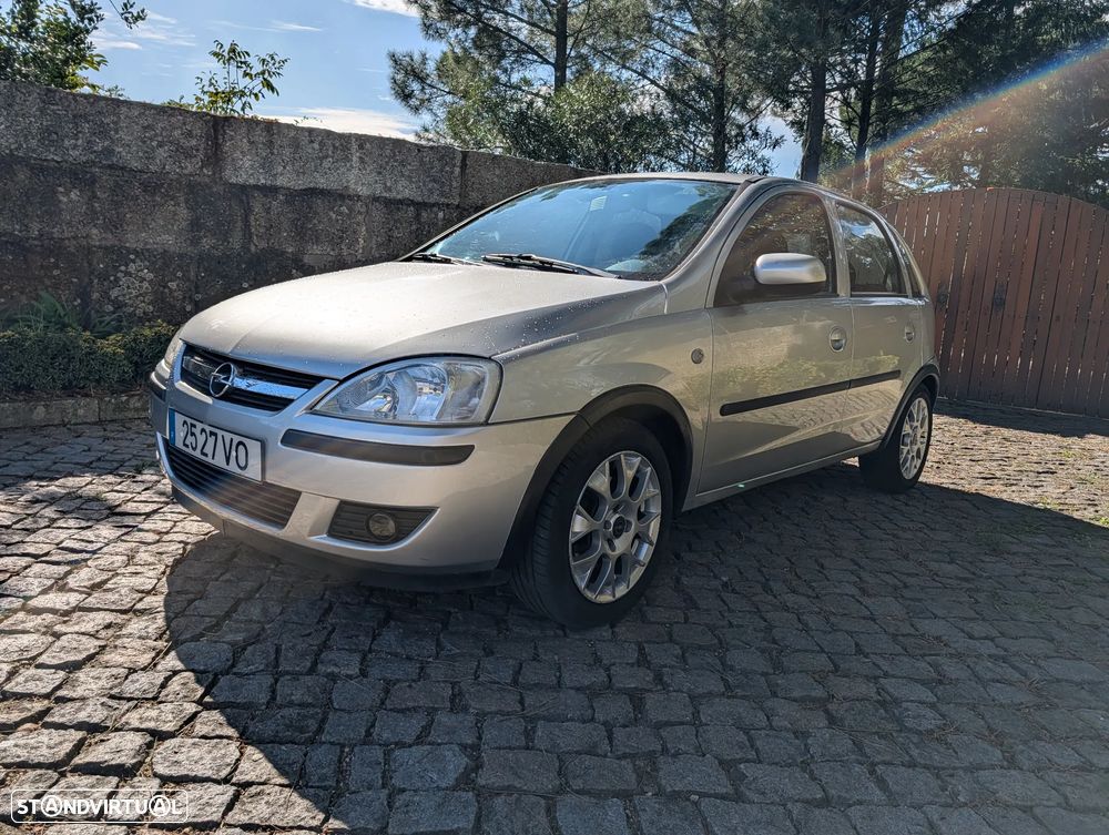 Opel Corsa 1.3 CDTI Cosmo - 2