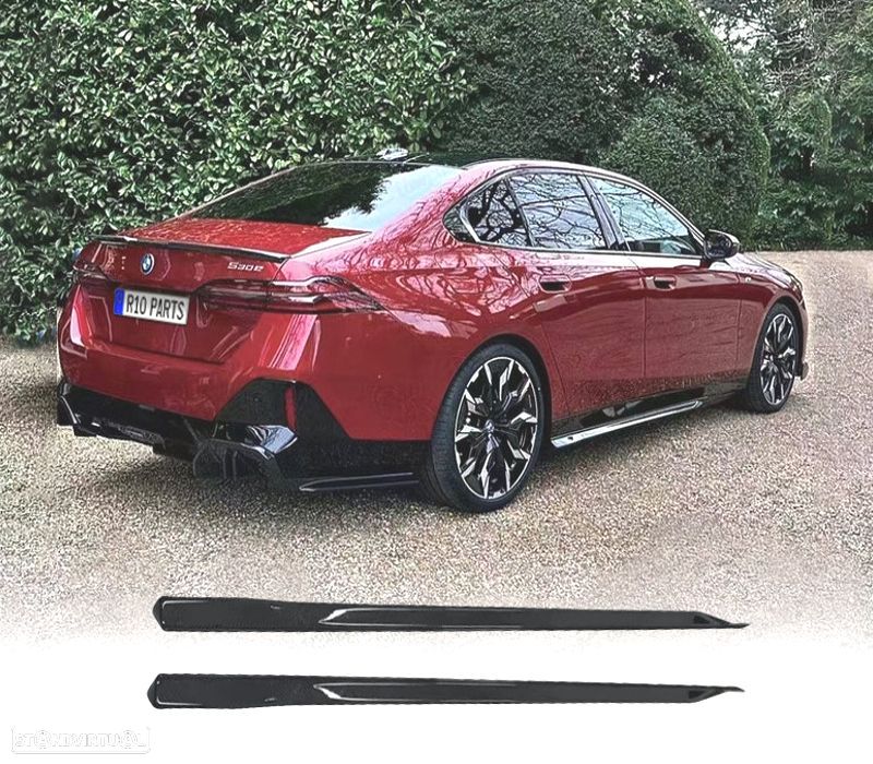 EXTENSÕES DE EMBALADEIRAS BMW G60 24- LOOK M PERFORMANCE PRETO BRILHANTE - 1