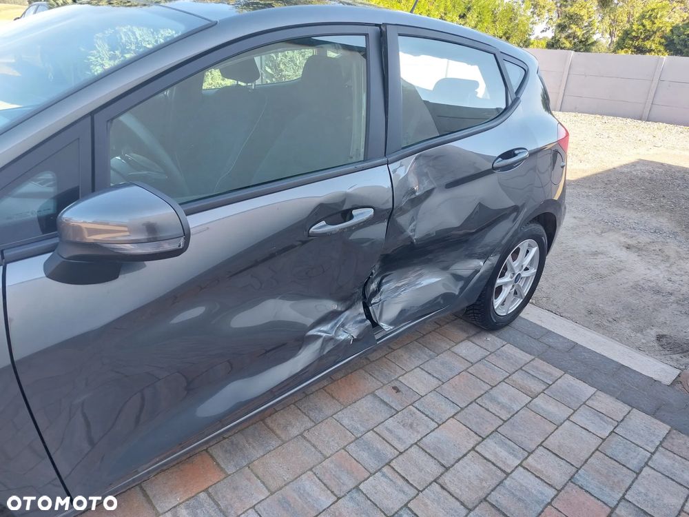 Ford Fiesta - 4