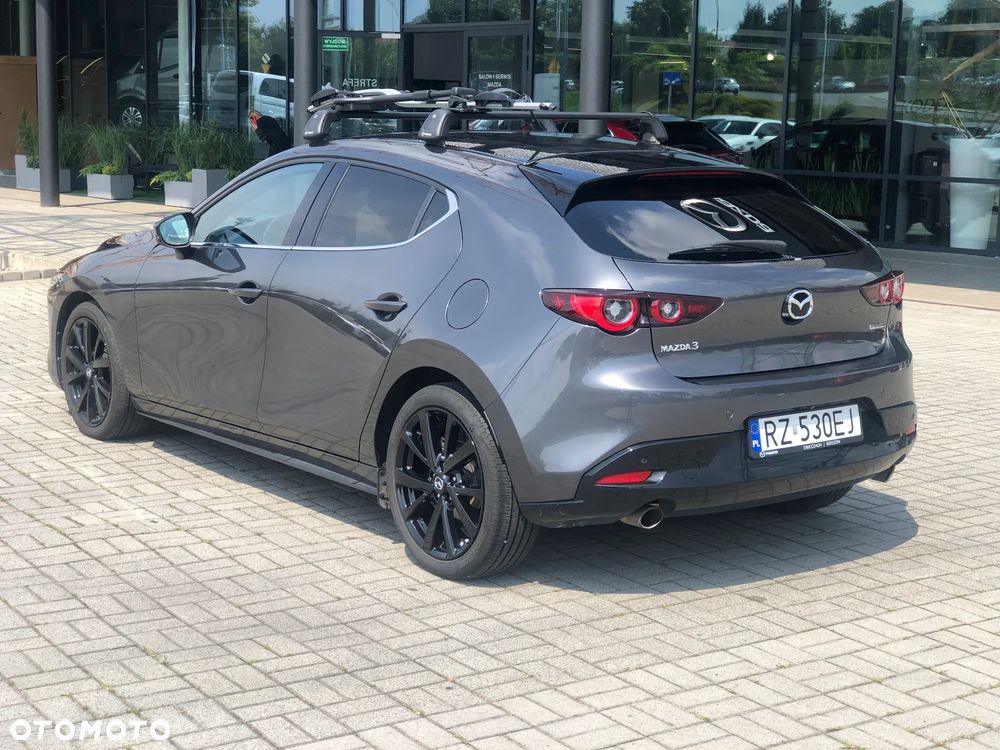 Mazda 3 - 4