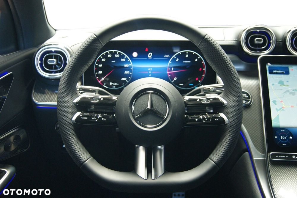 Mercedes-Benz GLC - 8