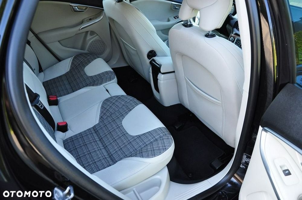 Volvo V40 - 26