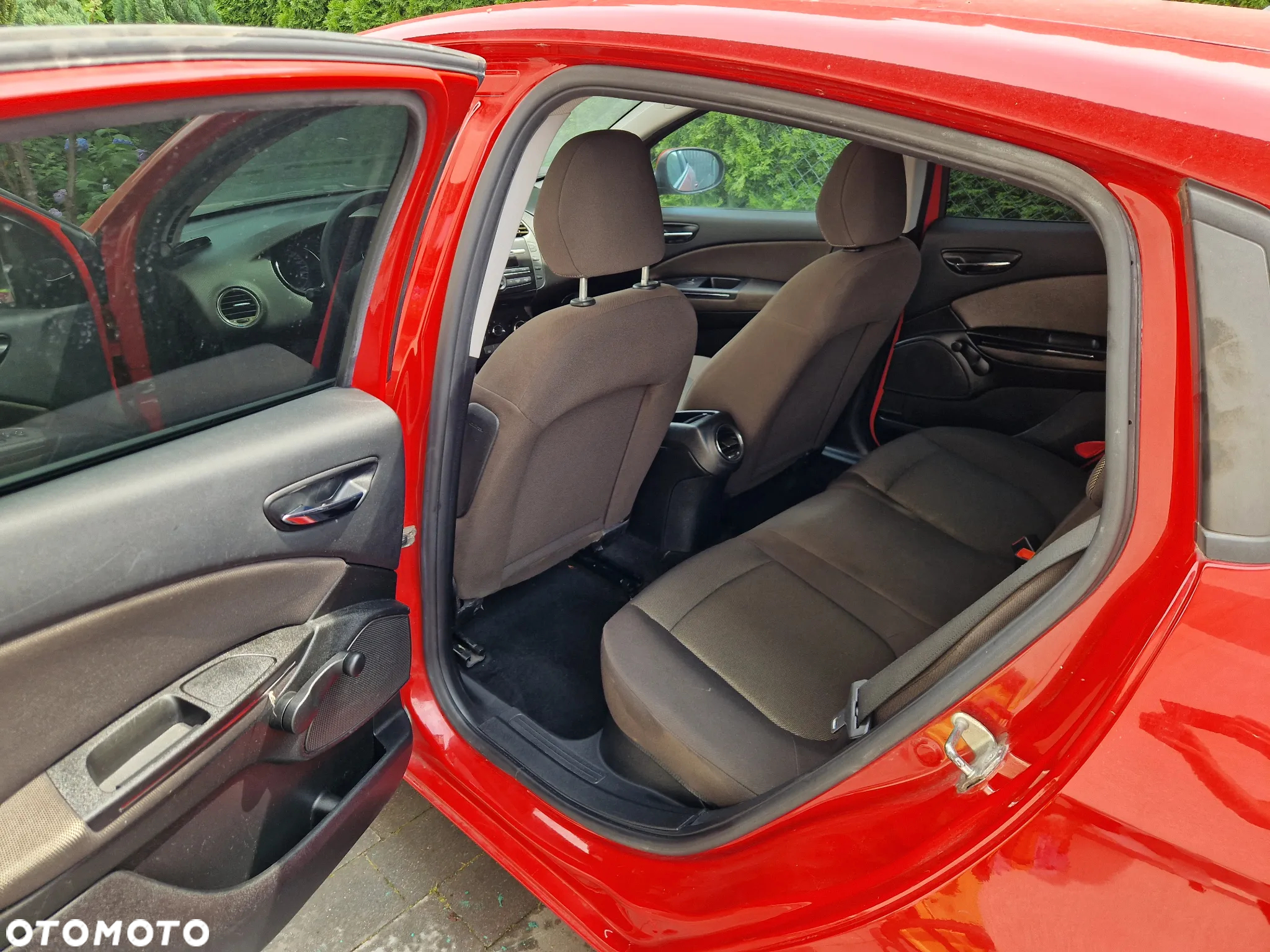 Fiat Bravo 1.4 T-Jet 16V Active - 10