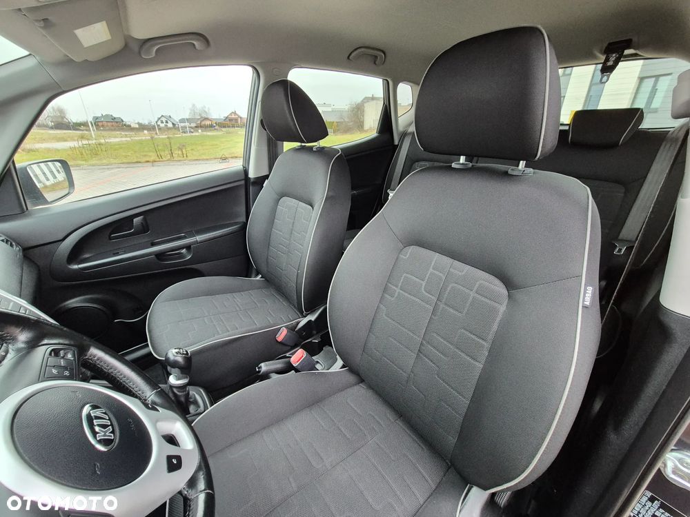 Kia Venga 1.4 CRDi 90 Edition 7 - 29