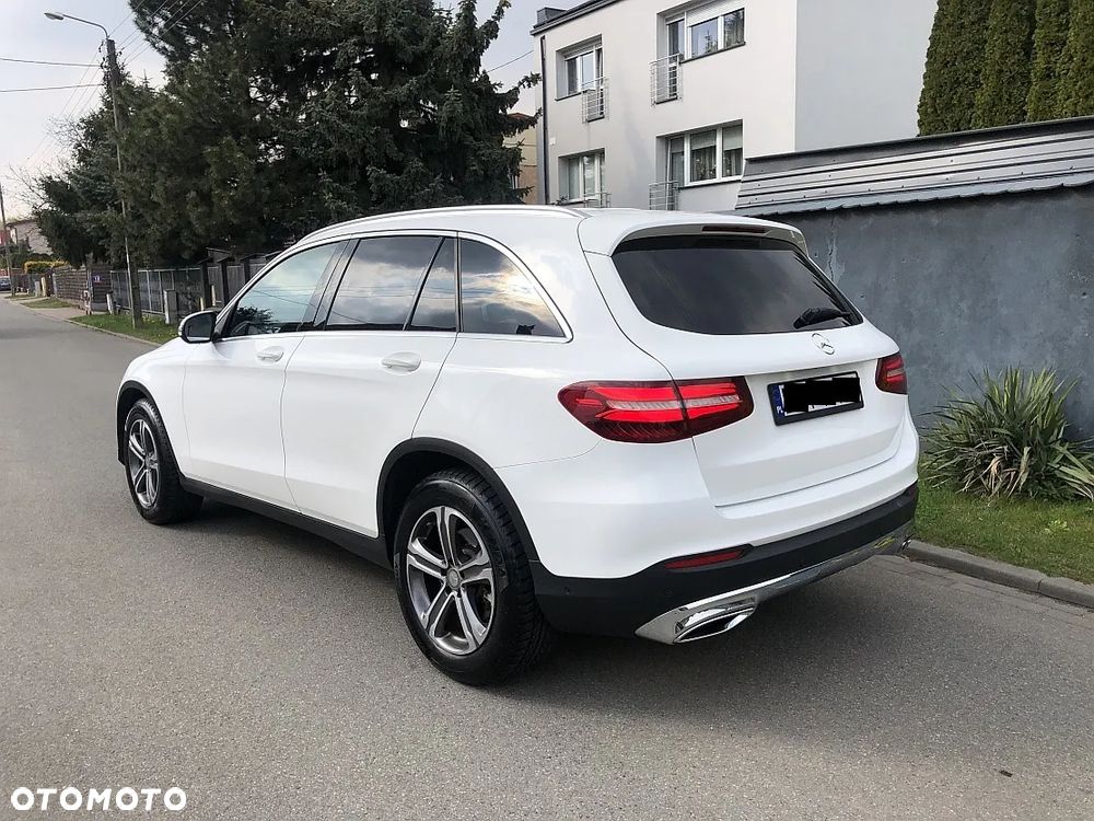Mercedes-Benz GLC 220 d 4-Matic - 3