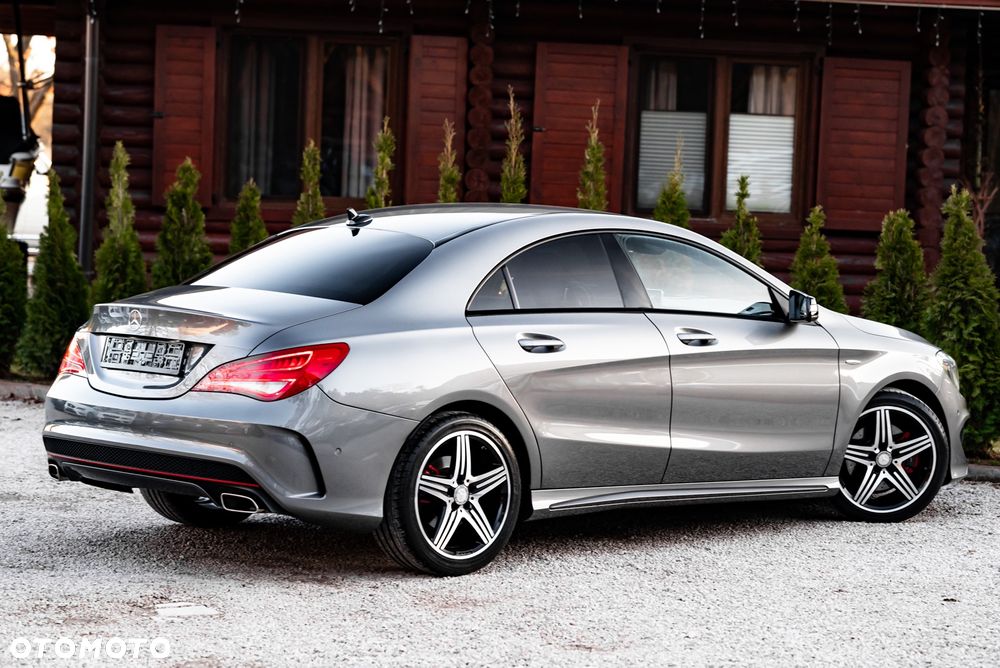 Mercedes-Benz CLA 250 7G-DCT AMG Line - 11