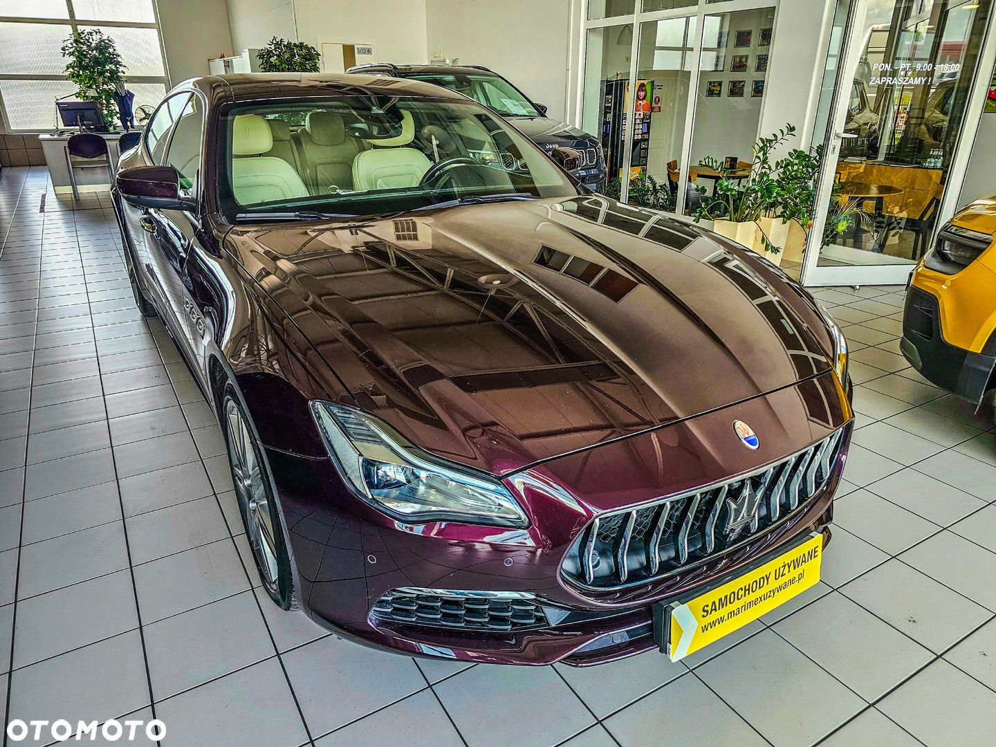 Maserati Quattroporte - 4