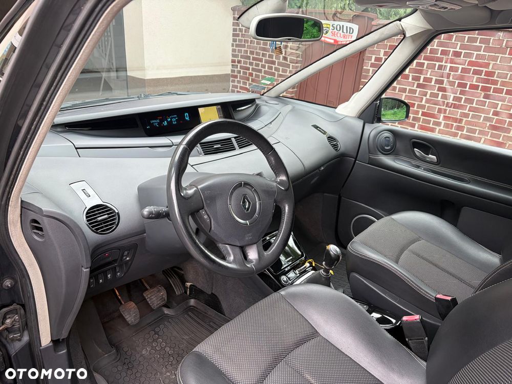 Renault Espace 2.0 dCi Celsium - 10
