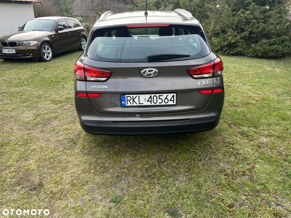 Hyundai i30 1.4 Style - 12