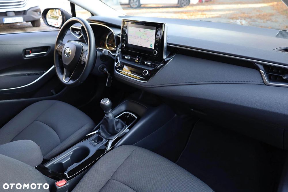 Toyota Corolla 1.5 Comfort - 28