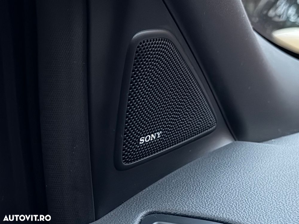 Ford Kuga 2.0 TDCi 4x4 Aut. ST-Line - 27