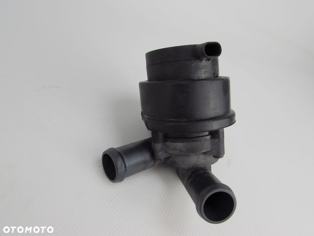 VOLVO S60 II V60 XC60 XC90 II 10- POMPA OBIEGU WODY 1319708 31332380 - 11