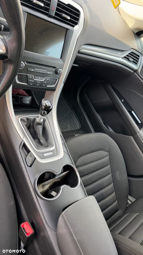 Ford Mondeo - 7