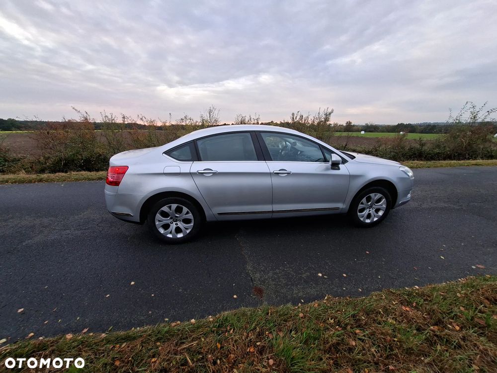 Citroen C5 2010 photo 5
