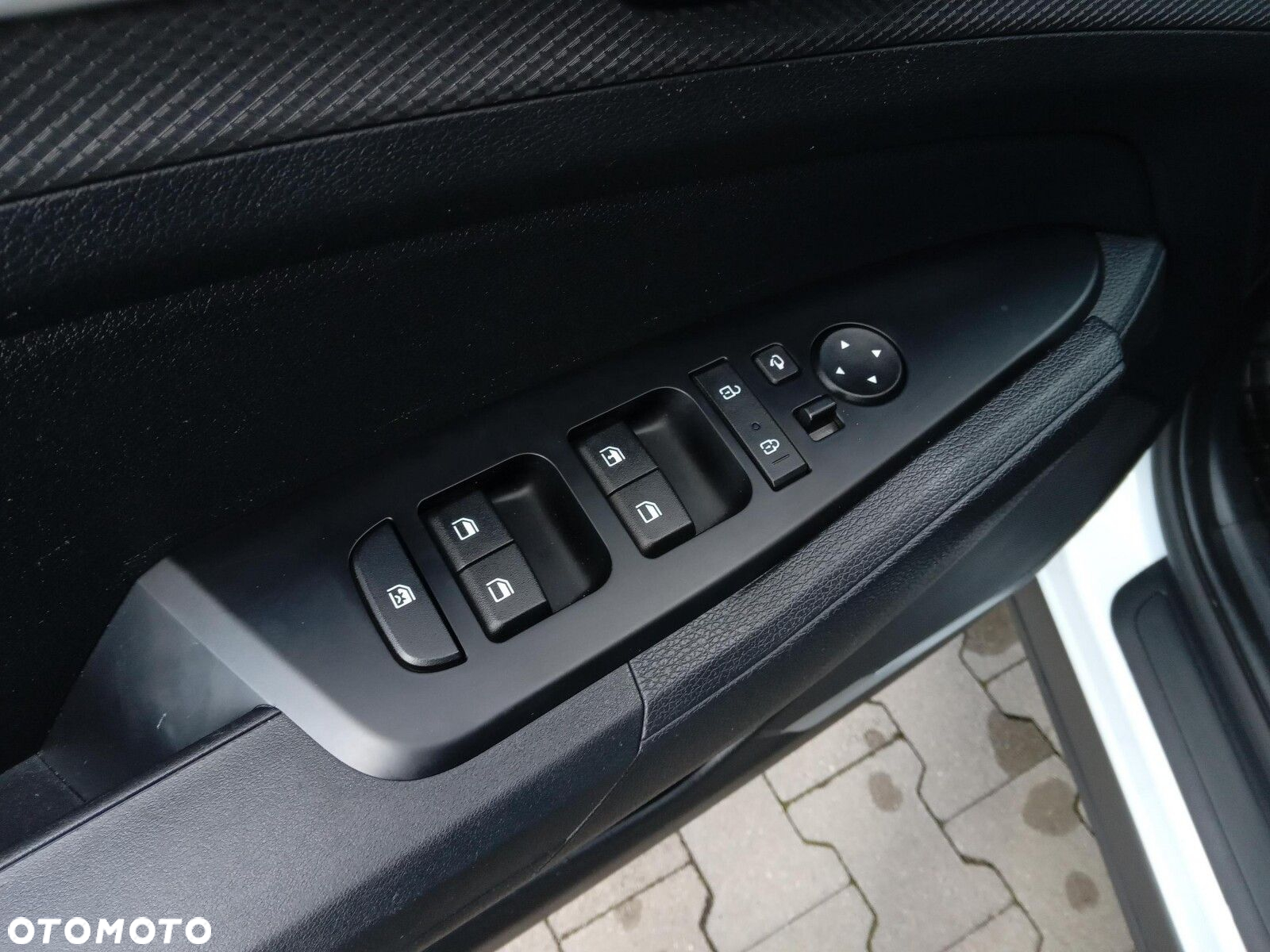 Kia Sportage - 15