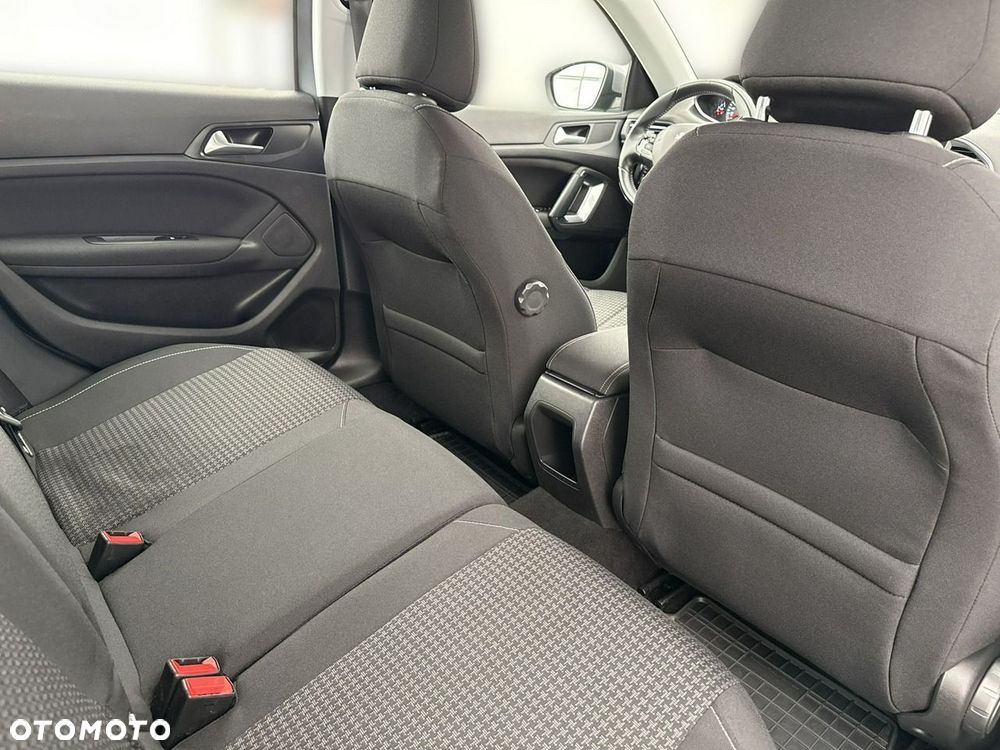 Peugeot 308 - 24