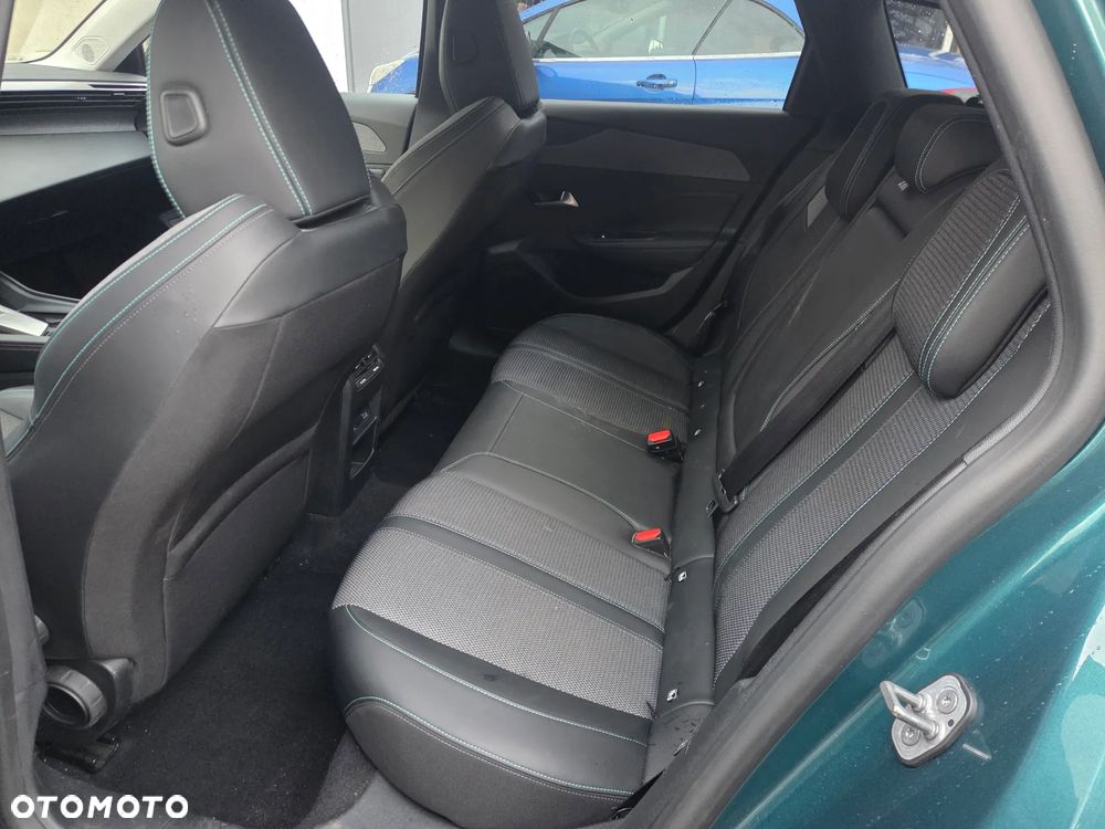 Peugeot 308 1.6 Hybrid PHEV Allure Pack EAT8 - 15