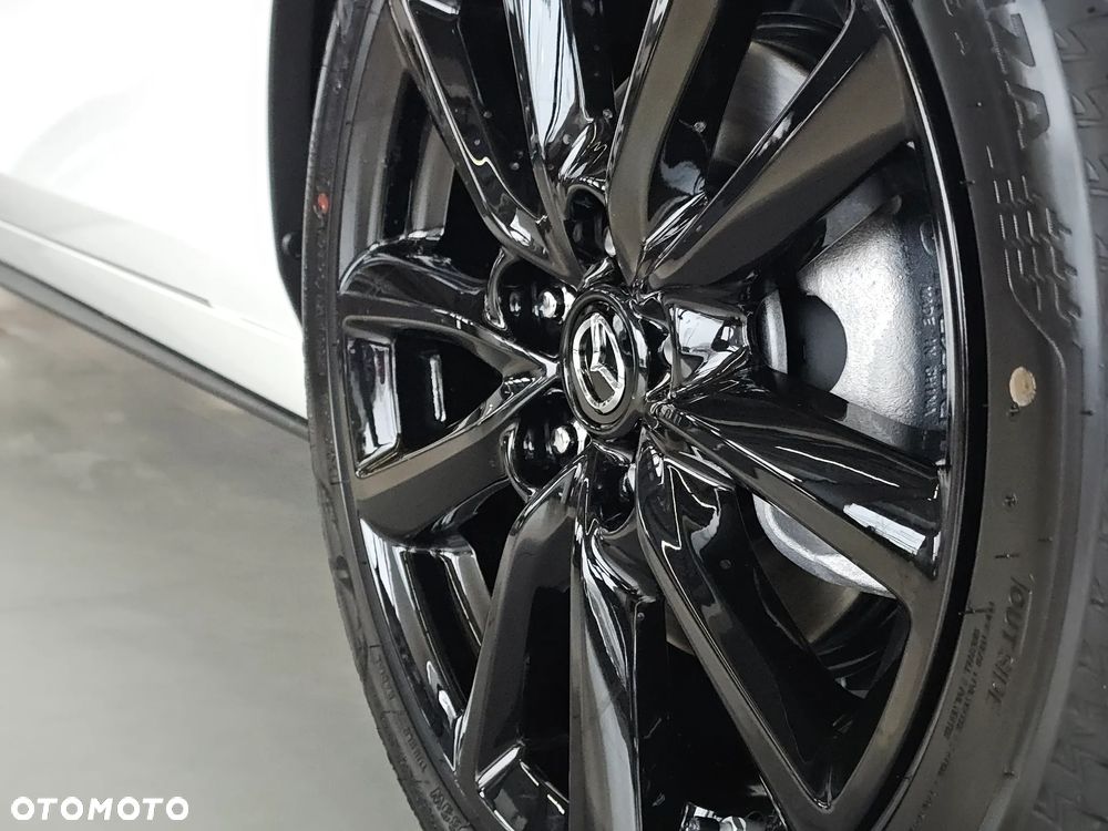 Mazda 3 2.0 mHEV Centre-Line - 4