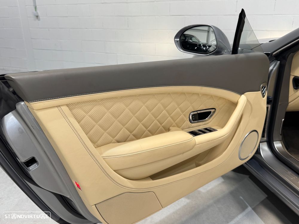 Bentley Continental Cabrio GT V8 Convertible - 28