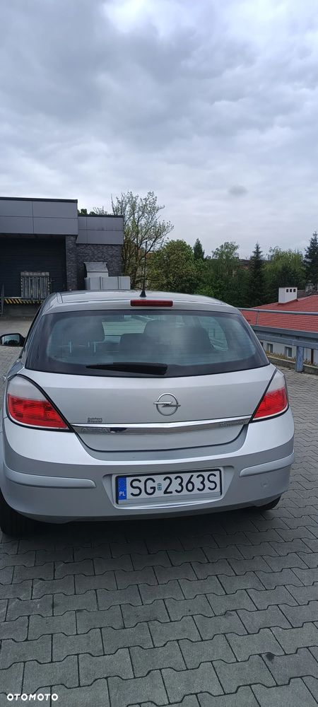 Opel Astra 1.6 - 4