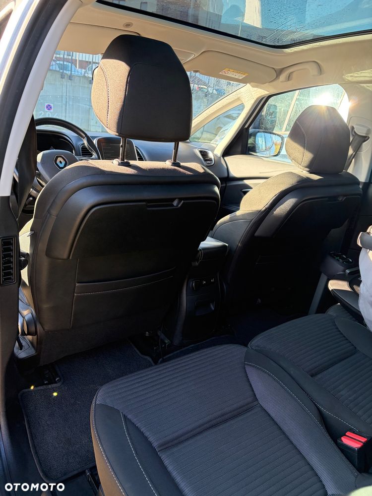 Renault Scenic 1.5 dCi Life - 9
