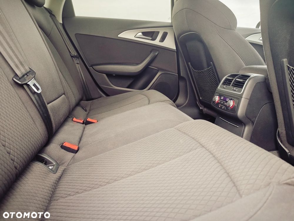 Audi A6 Avant 3.0 TDI Quattro S tronic - 12