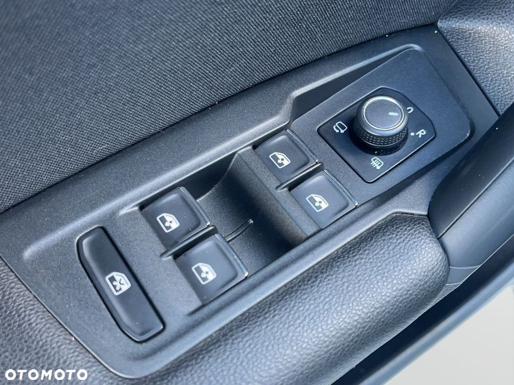 Volkswagen Tiguan - 22