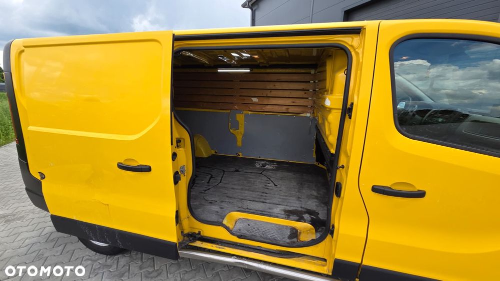 Renault TRAFIC - 15